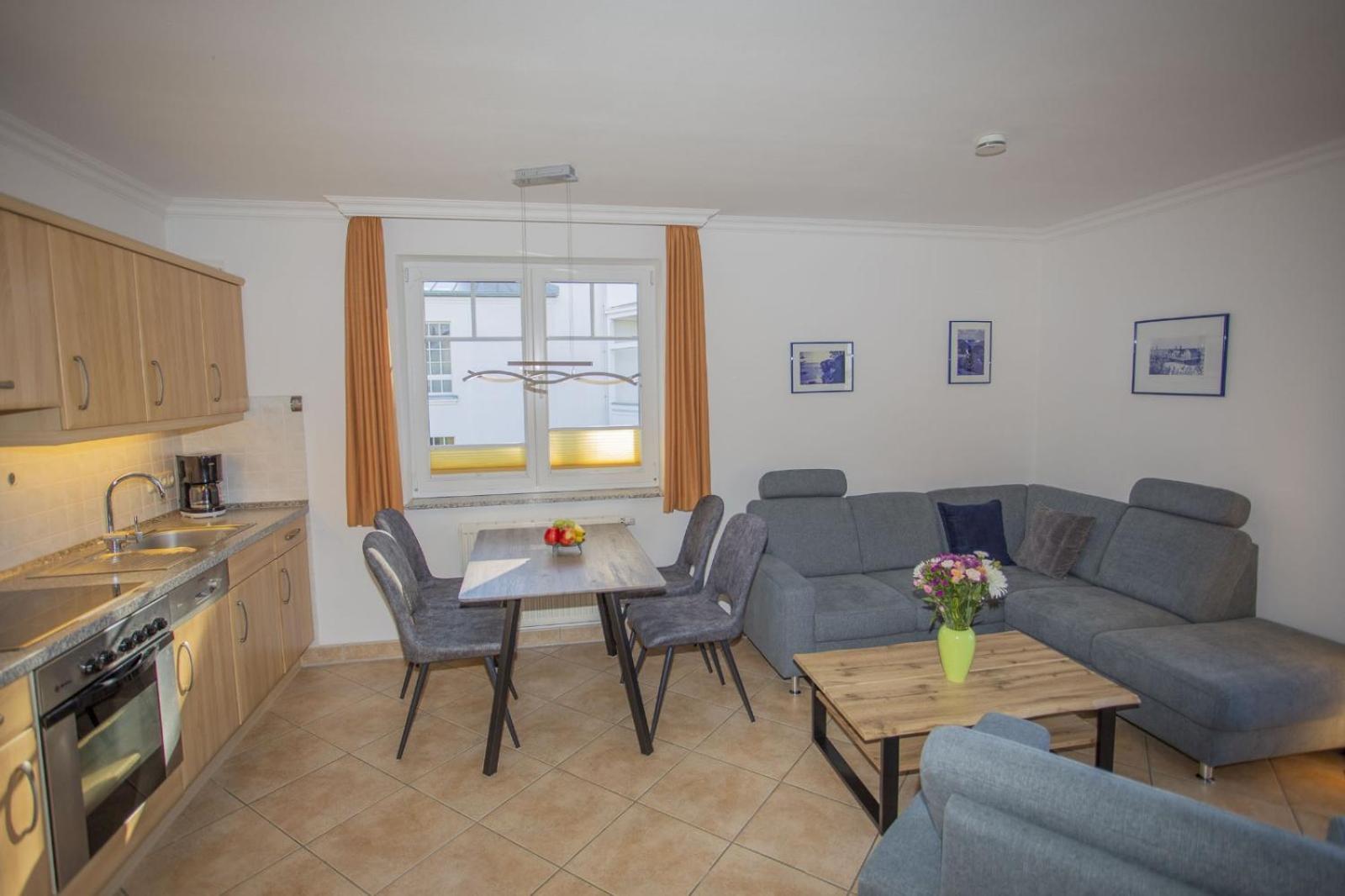 Ferienhaus Zum Suedstrand Sellin  Εξωτερικό φωτογραφία